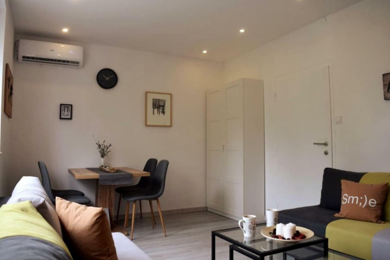 Vila Velebita, sweet cozy appartement :) Zagreb Buitenkant foto